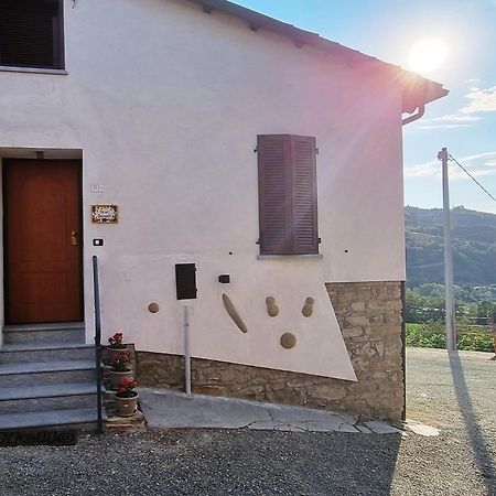 Ferienwohnung Ca Ed Giuanoto Santo Stefano Belbo Exterior foto