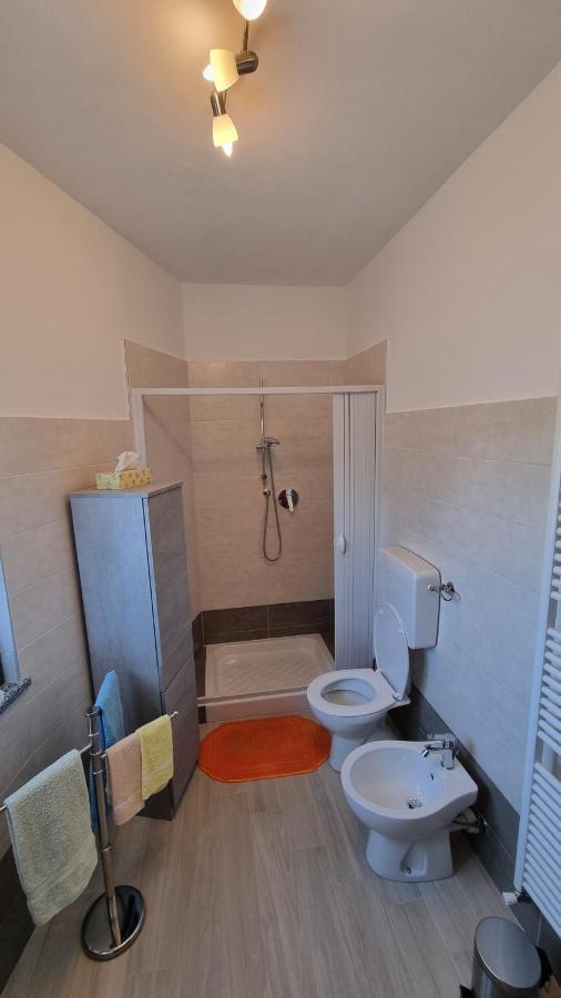 Ferienwohnung Ca Ed Giuanoto Santo Stefano Belbo Exterior foto